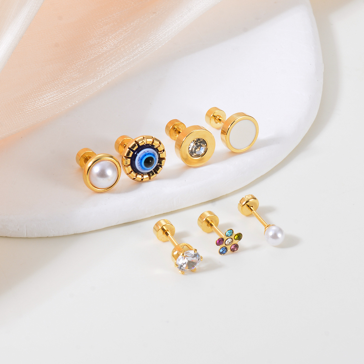 4g Weight PVD Coated Gold Plating Process 304 Stainless Steel Ear Needle Material 18K Real Gold Plated Plating Material Ear Studs Classification 1 Pair Quantity Holiday, Daily Occasion 304 Stainless Steel Material Geometric, Eye Pattern Women's Gender Simple Style Style Enamel Craft 1 Pair Simple Style Geometric Eye Enamel Stainless Steel Ear Studs 8