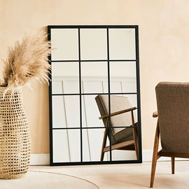 桌类、茶几;落地镜;餐椅