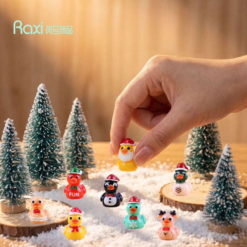 Cute Micro-Landscape Creative Christmas Duck Holiday Landscaping DIY Decoration Accessories Mini Desktop Ornaments Cute Micro-Landscape Creative Christmas Duck Holiday Landscaping DIY Decoration Accessories Mini Desktop Ornaments