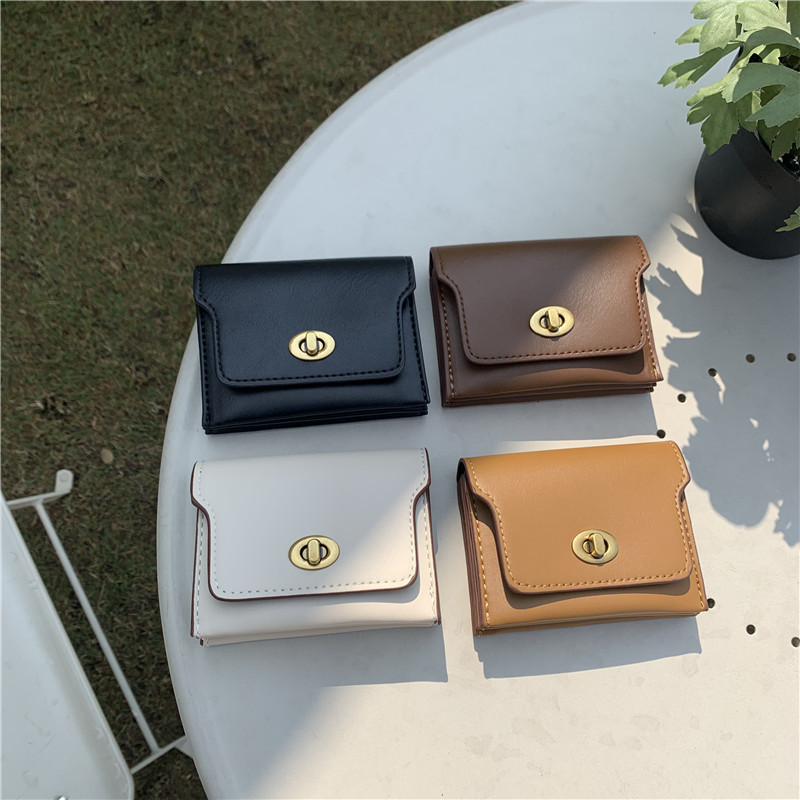 Women's Solid Color Pu Leather Flip Cover Wallets display picture 4