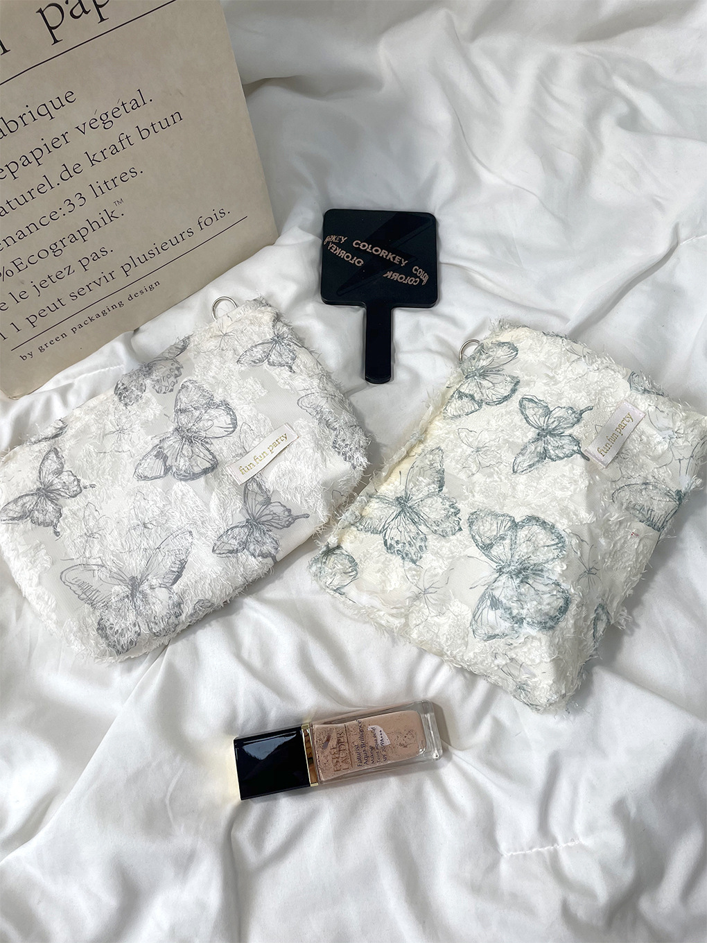 Ins lace mariposa alta sensación bolsa de maquillaje bolsa de almacenamiento para productos de cuidado de la piel bolsa interior bolsa de almacenamiento para viajar bolsa de lavado