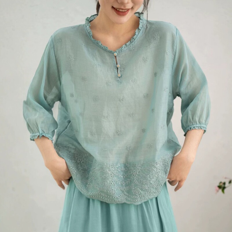 Korean-Style Ramie Blouse Summer Artistic Embroidered Pullover Ramie Top for Women with Lace Collar Elegant Short-Sleeve T-Shirt for Women