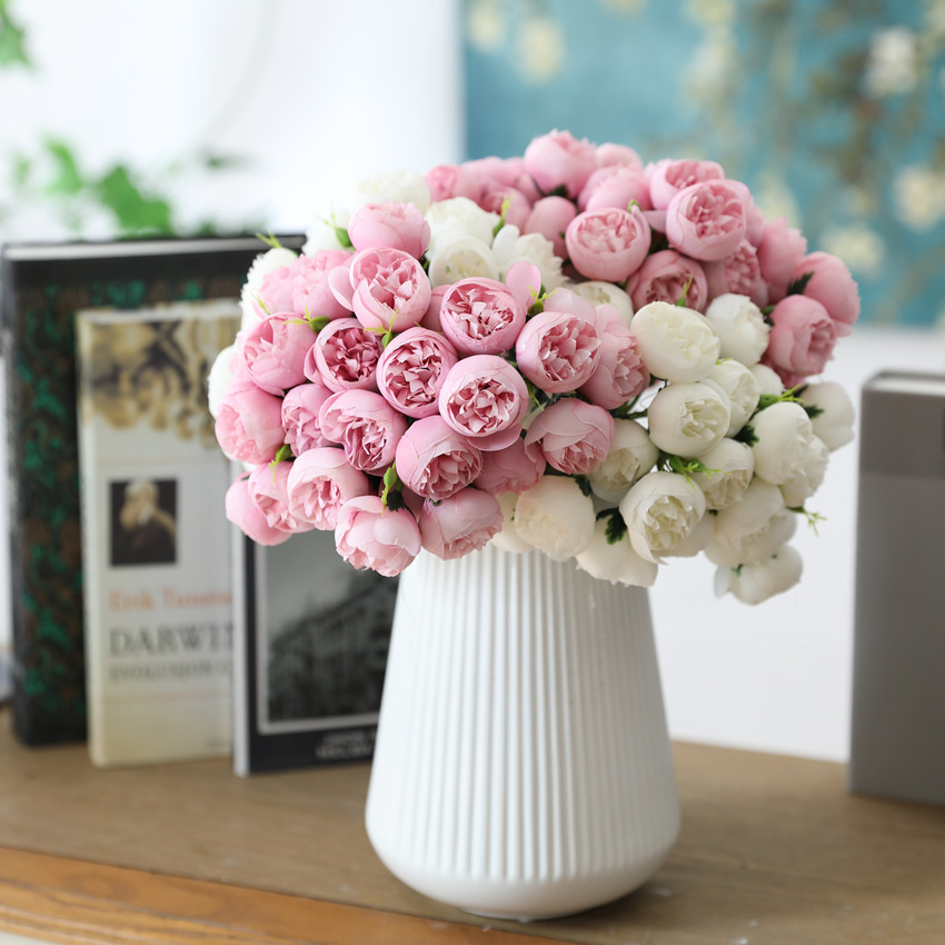 27 tea rose lafite bouquet