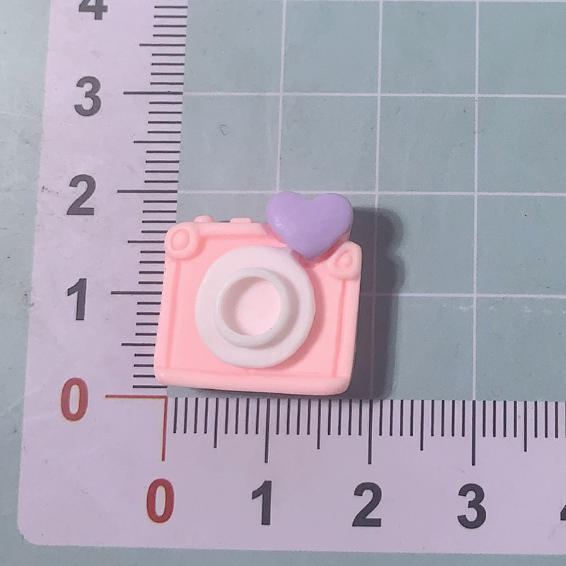 Nueva cámara de amor de dibujos animados, accesorios de resina de bricolaje, gel de crema, accesorios para el cabello, colgantes de carcasa para teléfono móvil, agujeros, zapatos, accesorios de hebilla