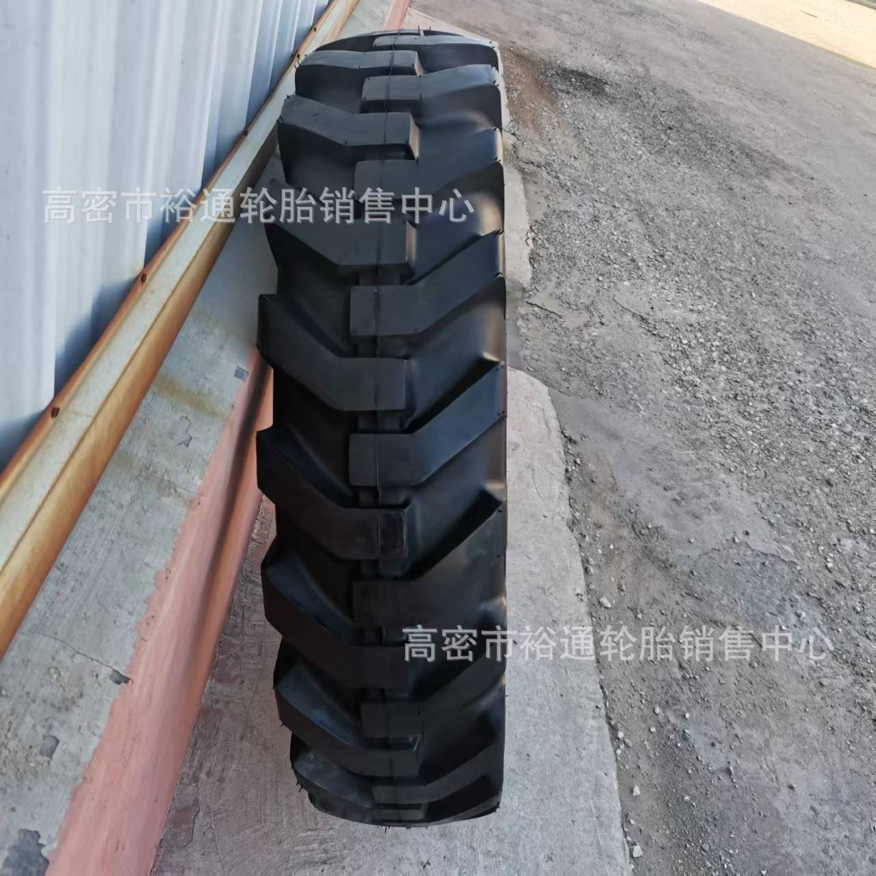 朝阳平地机轮胎尼龙胎13.00-24 17.5-25 14.00-24 G-2/ L-2花纹