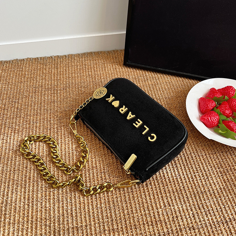 Maillard Small Fragrance Chain Bag Suede Net Red Bag Women's Spring 2024 New Fashion and Casual Versatile One Shoulder Crossbody Bag_voghion.com