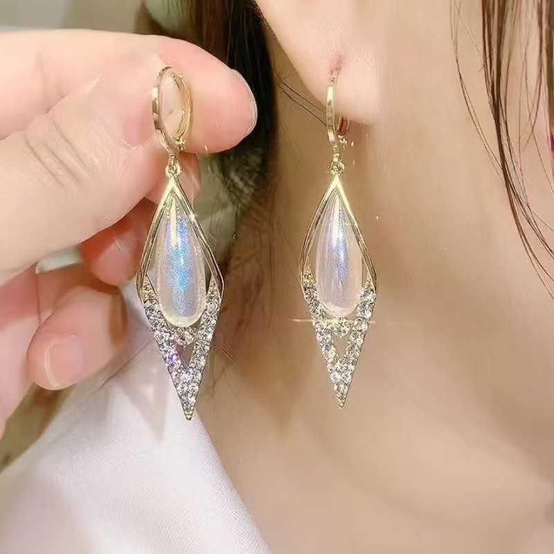 Geometric fashionable earrings