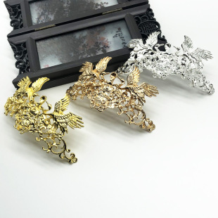 ���L�h�����ͨ���������Q��ɫ�Ͻ�l�ڰl�����b�l�Ʒ�P�l�^�