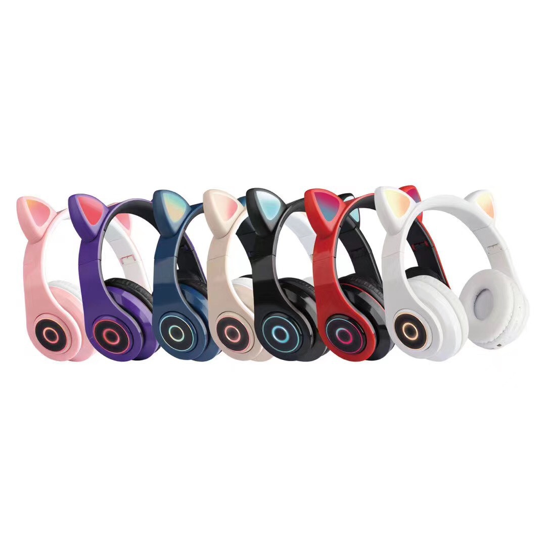 Cross-border B39 cat ear headset Bluetooth large headphones children's headphones with breathing light anchor e-sports card