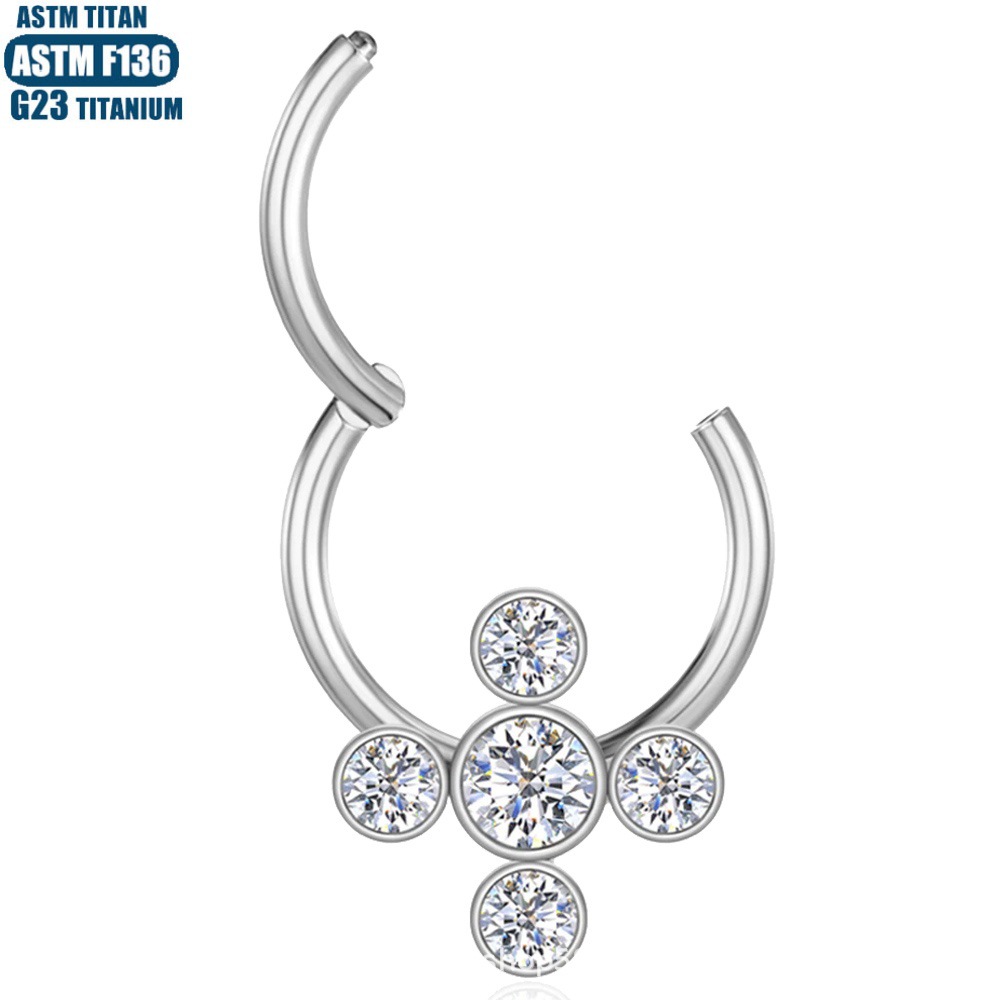 16G labret stud size and finish detail