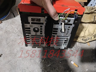 A056*【议价】拆机SEW变频器,31C005-503-4-00功能包好现货