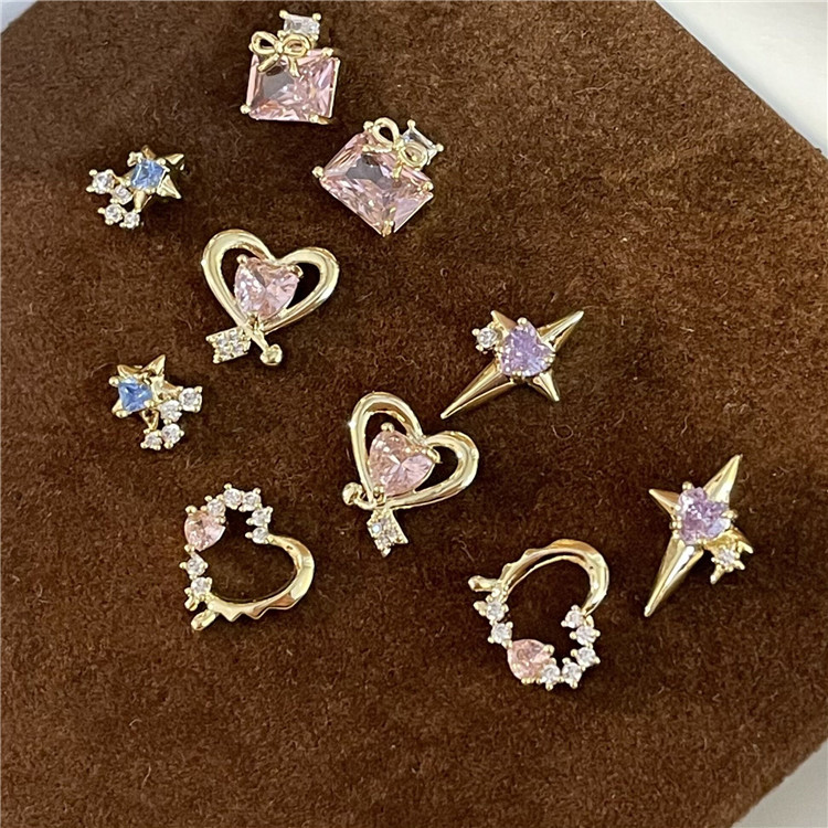 Sweet Heart Shape Copper Plating Inlay Zircon Ear clips Ear Studs 1 Pair
