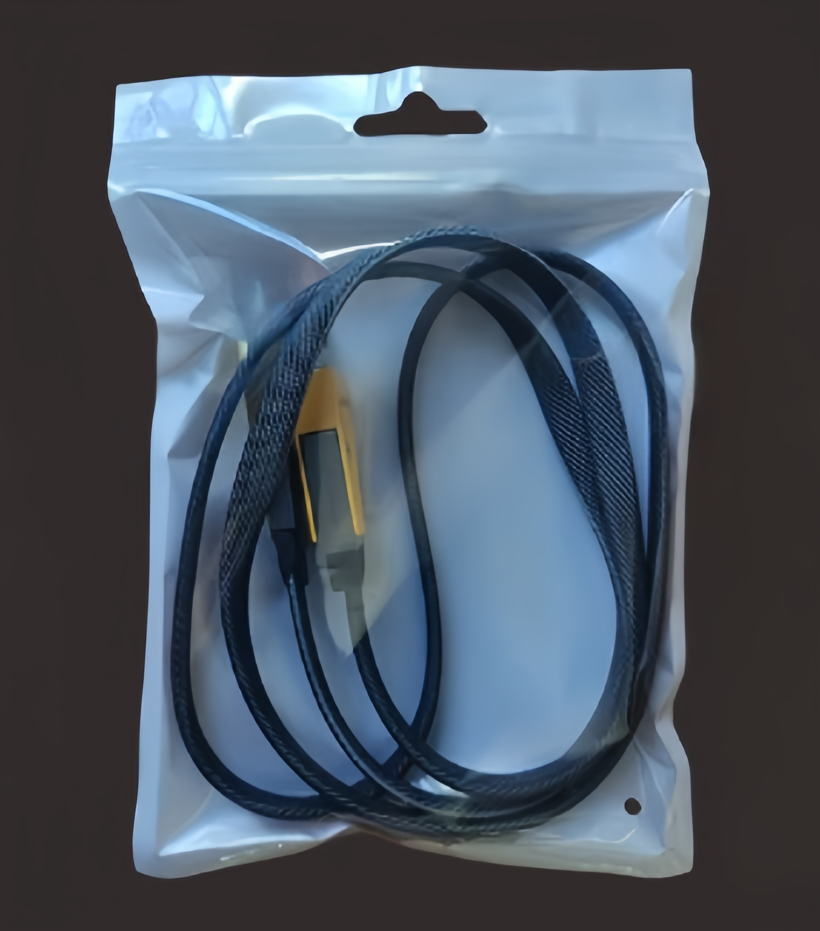 Cable de datos de teléfono móvil Mecha cuatro en uno tipo c cargador súper rápido dos cables de carga de dos cables de dos PD adecuados para Apple 15