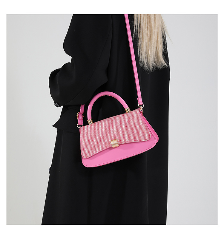 493g Weight Lock clasp Closure Type Single Shoulder Strap, Top Handle Strap Type Crossbody Bag Bags Type Daily Occasion Pu Leather Material Color Block, Solid Color Pattern All Seasons Season Women's Gender Streetwear Style Square Shape Small Size Women's Small Pu Leather Color Block Solid Color Streetwear Square Lock Clasp Crossbody Bag 5