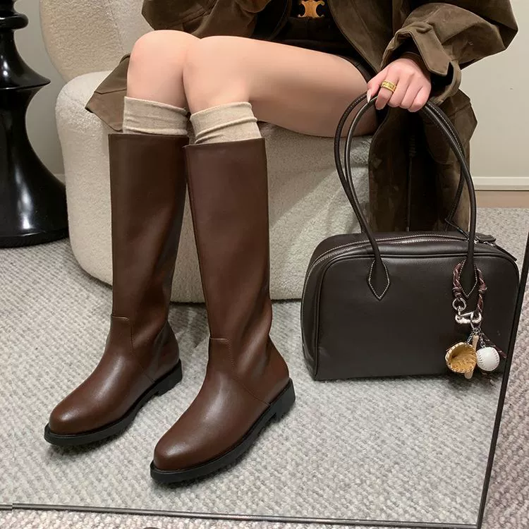 Коровья кожа версия ~ Осенние и зимние новые английские ветры с круглой головой высокие сапоги рыцаря свободные рукава простые, но женские сапоги ~