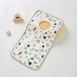 童睡袋;玩偶;围嘴围兜