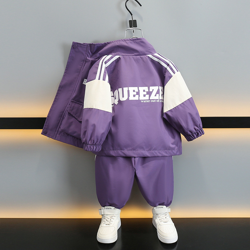 5845 Traje de niño 2025 nuevo estilo de otoño chaqueta deportiva de bebé estilo occidental para niños de dos piezas de ocio de primavera y otoño