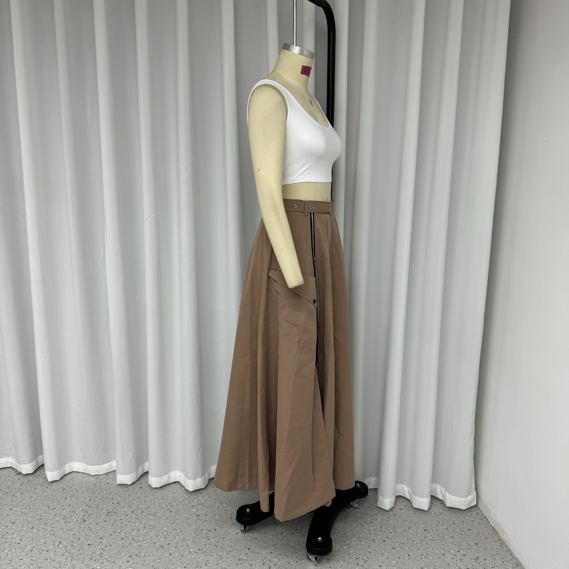 2023 Women's Two-Piece Set - Image 7