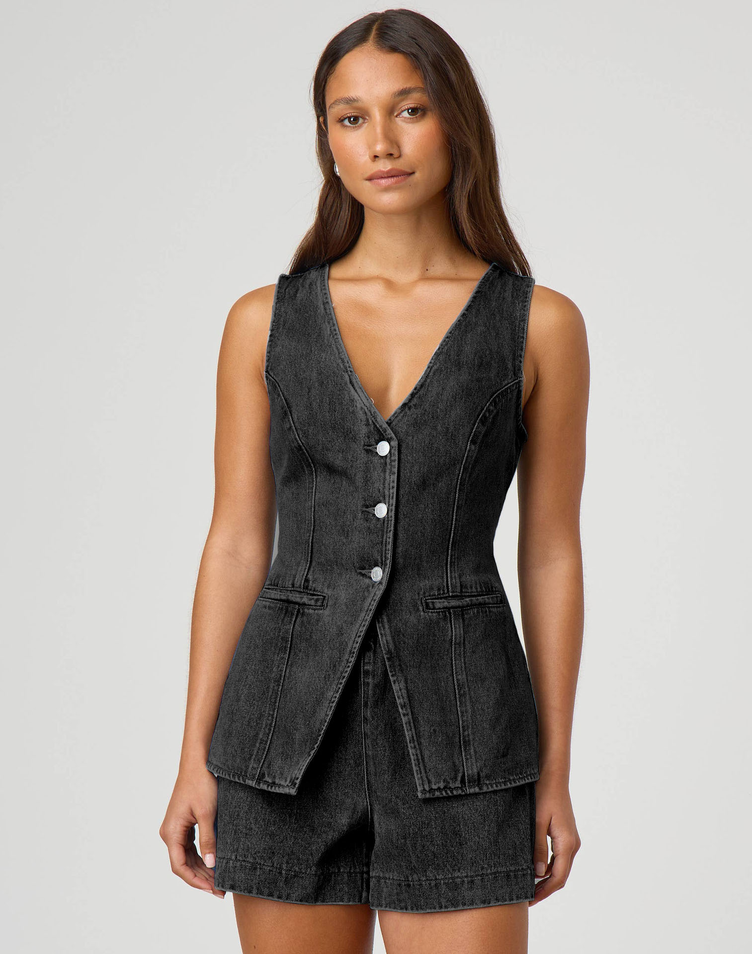 K New Fashionable Sleeveless Waist Cinched High Waisted Loose Denim Shorts Set For Women_ecoleips.com