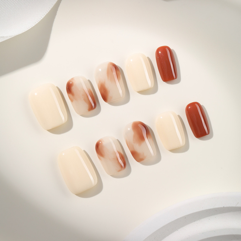 Zhuoshimei's New Pure Handmade Smudged Simple Wearable Nails, Whitening and Accessible Luxury Manicure Nail Patches