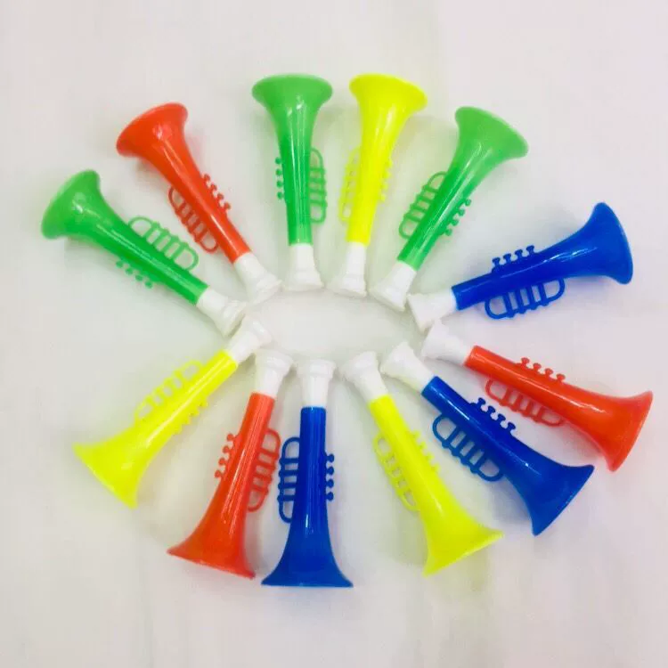 Детская игрушка пластиковый маленький рог ребенок мультфильм пластиковый рог музыкальный инструмент маленький подарок игрушка подарок оптом