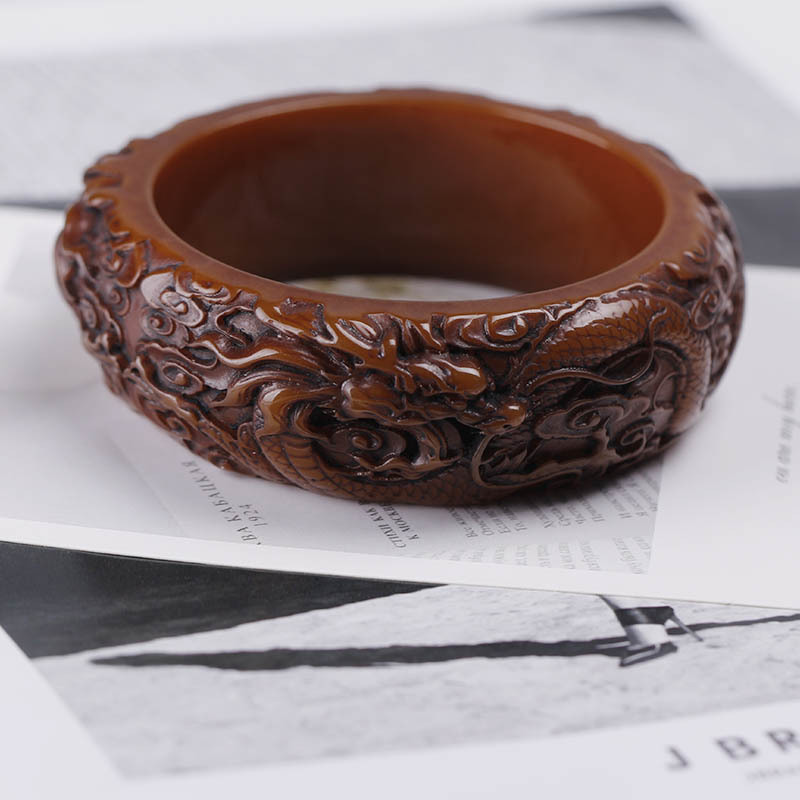 Artificial Beeswax Double Dragon Bracelet Dark Brown Widened Dragon Flying Nine Days Beeswax Powder Bracelet Men's Handmade Jewelry Wholesale Artificial Beeswax Double Dragon Bracelet Dark Brown Widened Dragon Flying Nine Days Beeswax Powder Bracelet Men's Handmade Jewelry Wholesale
