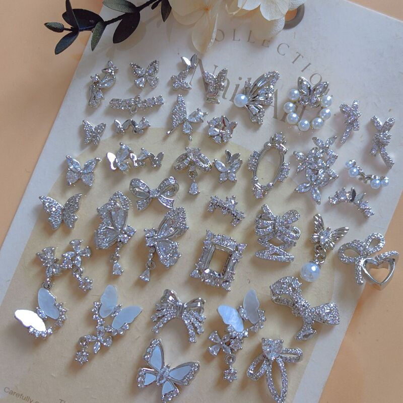 LZ New Butterfly Zircon Nail Art Jewelry Super Flash Full Diamond Streaming Belt Tie Chain Light Luxury French Nail Decoration LZ New Butterfly Zircon Nail Art Jewelry Super Flash Full Diamond Streaming Belt Tie Chain Light Luxury French Nail Decoration