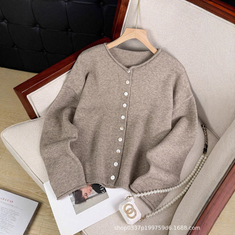 2026 Women's Long Sleeve Autumn/Winter Solid Color Knitted Cardigan with Rolled Edge, Round Neck, Twist Button, Loose Sweater Coat, Comfortable and Versatile