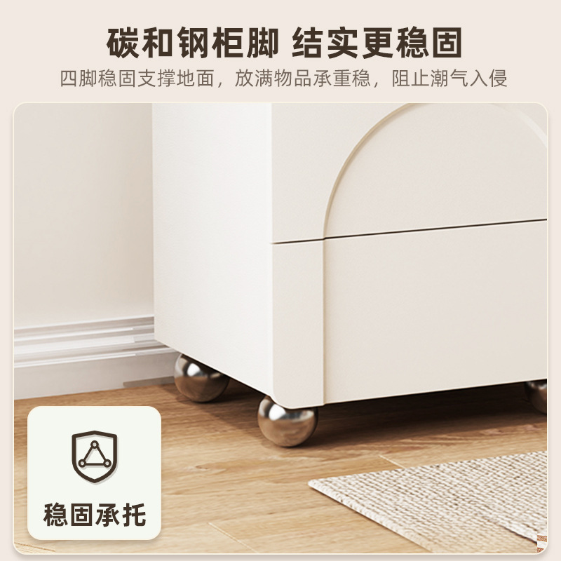 Mesita de noche de estilo crema Dormitorio doméstico Madera maciza Pequeña celebridad neta Casilla de almacenamiento de cabecera moderna simple creativa Armario de almacenamiento