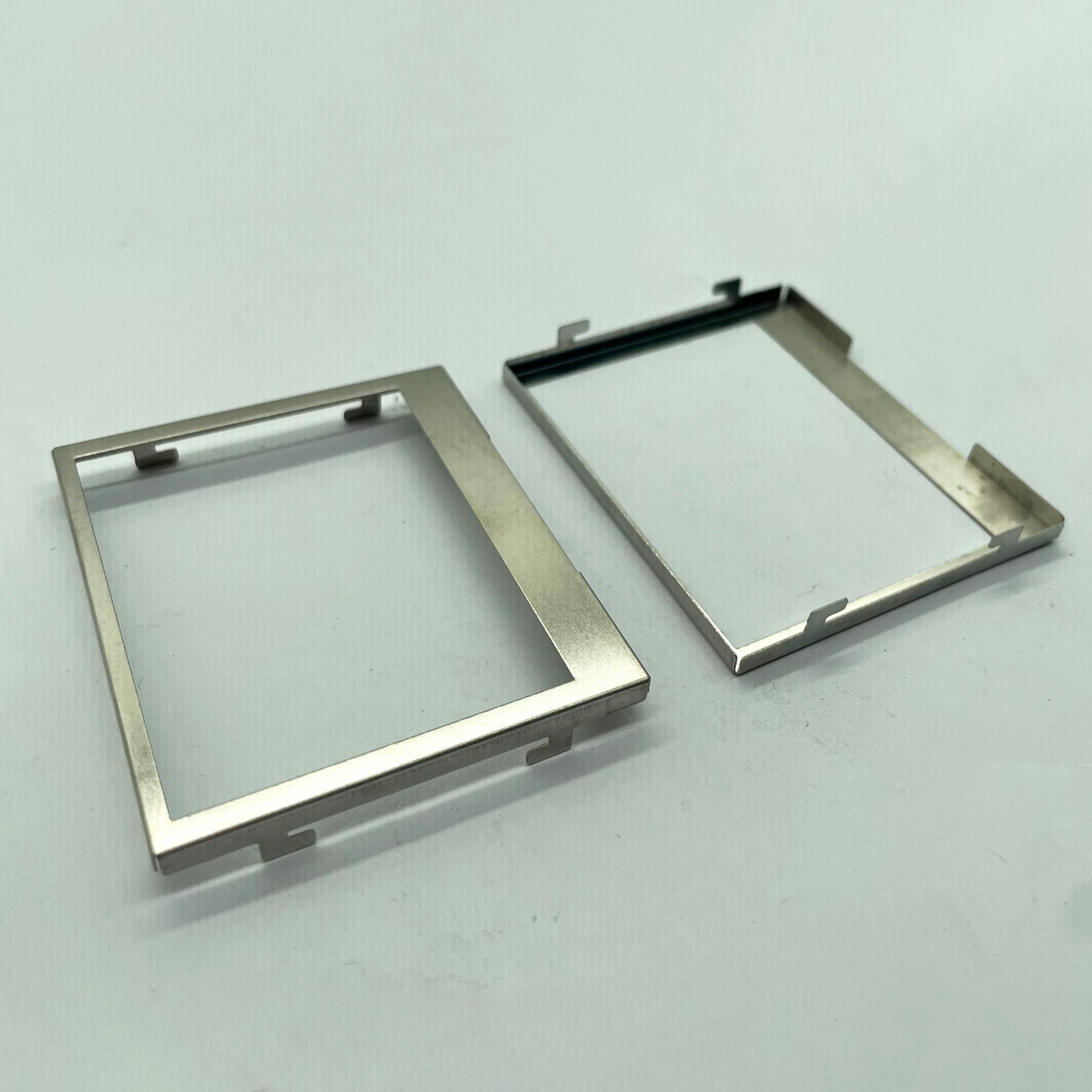 厂家供应高品质冲压五金不锈钢屏幕支架金属支架