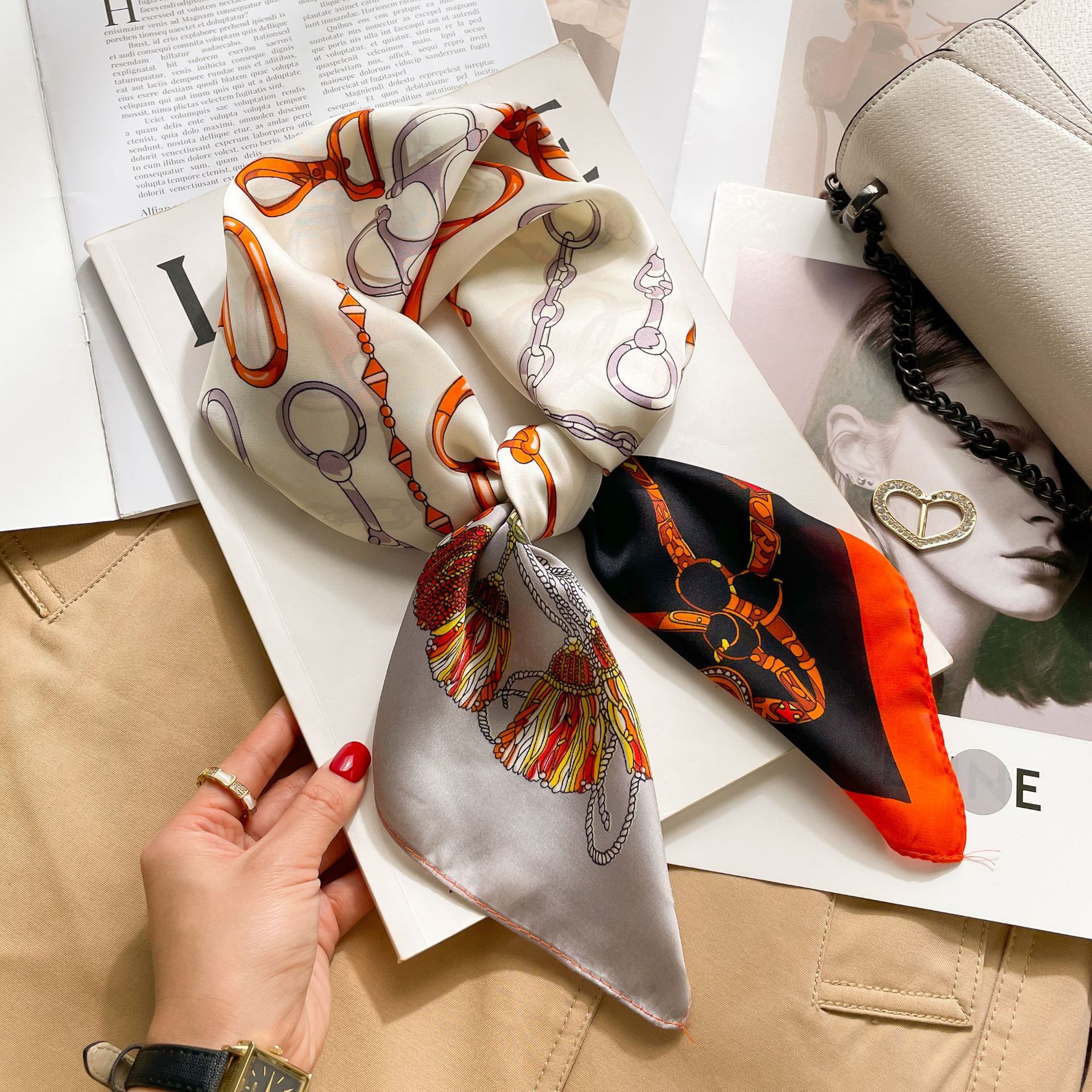 A0123 오렌지 말굽 버클