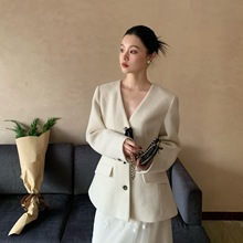 广州十三行25冬法式名媛气质小西装收腰单排扣v领毛呢外套女W7533