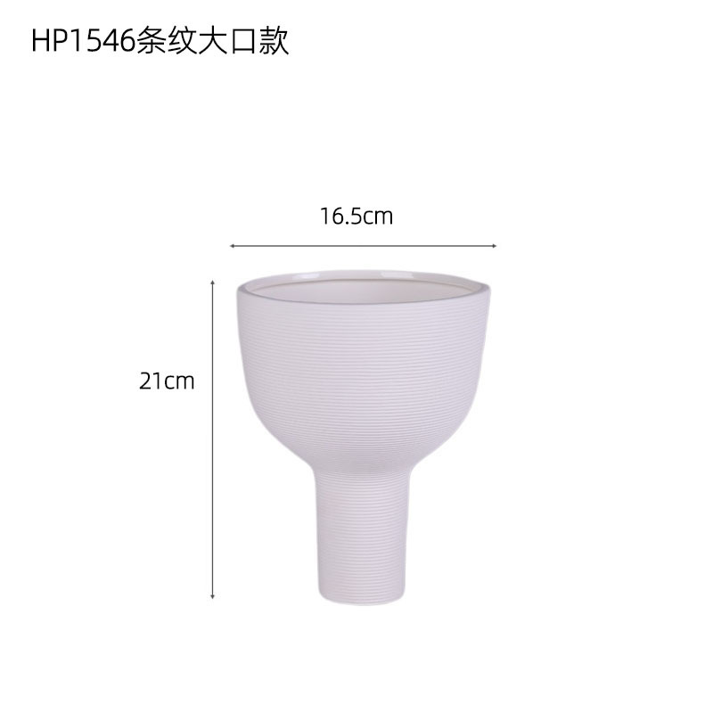 Boca grande a rayas HP1546