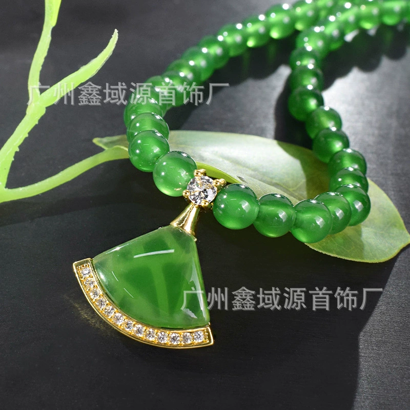 Новый китайский стиль высокого качества натуральный зеленый халцедон ожерелье шейный цепи темперамент легкий экстравагантный нефритовый агат кулон поставка оптом