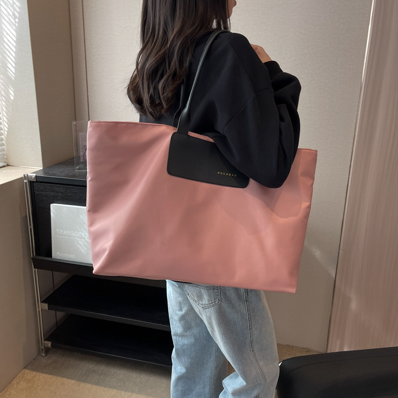 수하물 가방 발수 경량 휴대용 어깨 가방 대용량 토트 백 2024 새로운 유행 간단한 쇼핑백