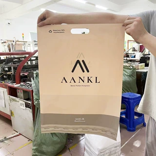 多色印刷小款42*45手腕快递袋 跨境电商pe乳白双胶条塑料包装袋子