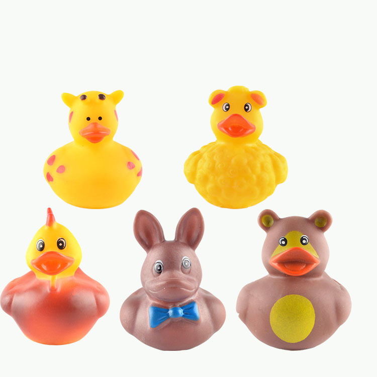 Animal model, toy play in water, Amazon, duck