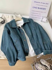 レトロな香港風の美ラードのカジュアルな工装のデニムのコートの女性の春のデザイン感の小さい大衆のジャケットの気質の上着の潮