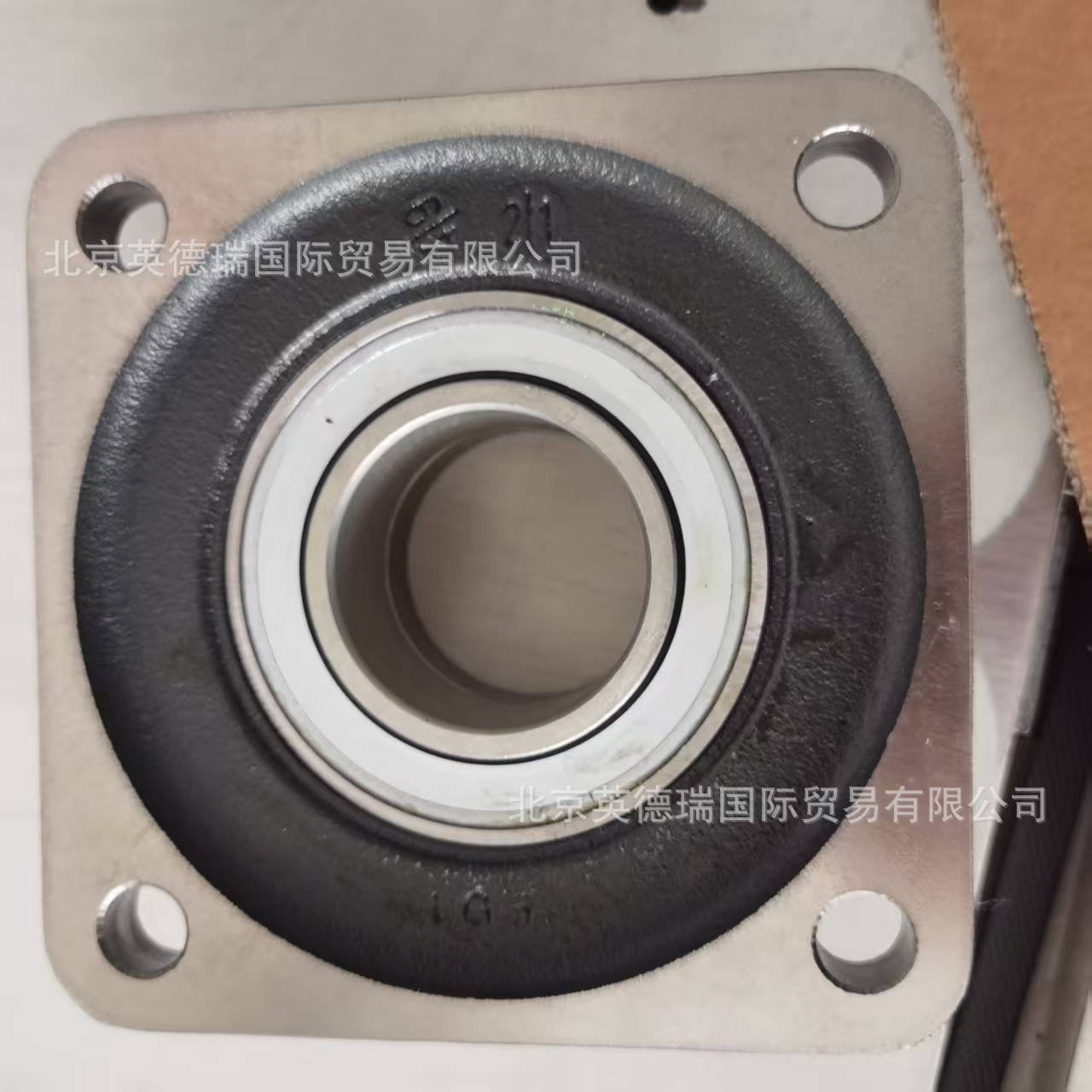 PCF50-XL轴承座单元，英德瑞四螺栓法兰式轴承座单元铸铁带偏心套