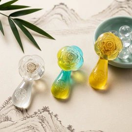 琉璃工艺品;水晶工艺品;玻璃工艺品