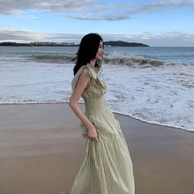 法式浪漫斜肩条纹无袖连衣裙女夏季收腰绝美海边度假沙滩拍照长裙