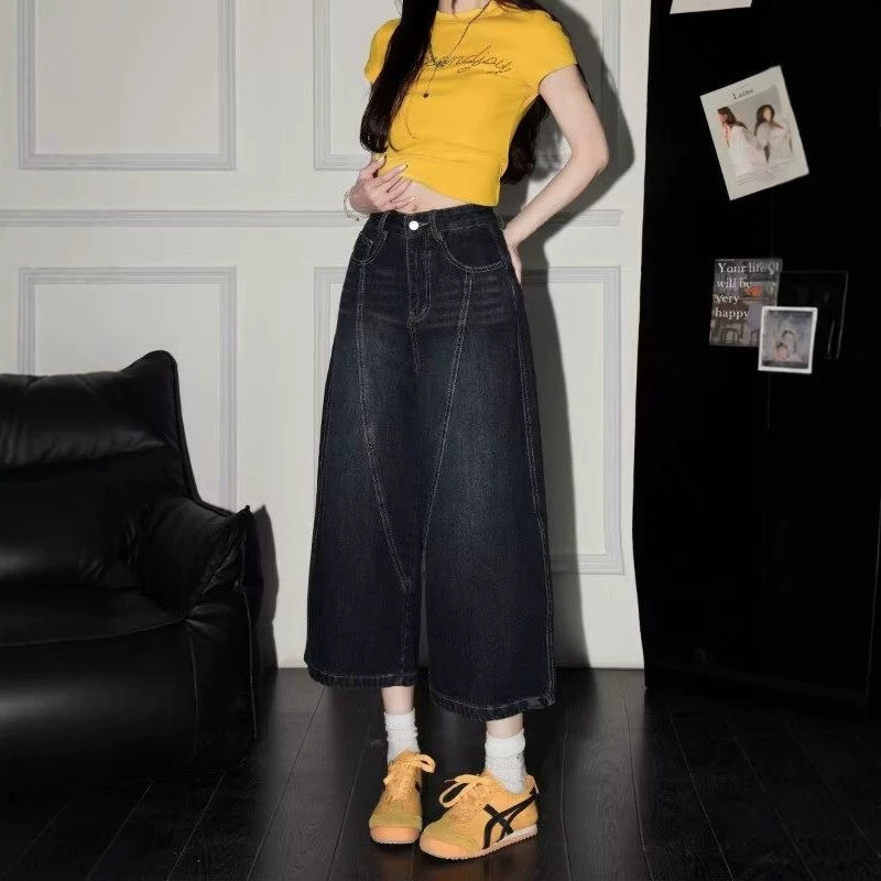 American Retro Blue-Gray Washed Denim Cropped Jeans for Women, New Summer Style, Loose Fit, Curved Hem, Eight-Point Shorts, Wide-Leg Pants