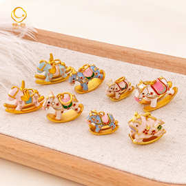 高保色铜镀24K金网红马年古法沙金配饰摇摇木马diy珐琅项链批发