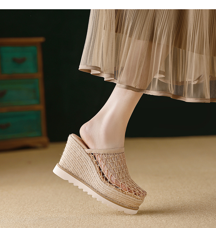 Dép sandal nữ bít mũi đế xuồng cao gót 9 cm phong cách biển — màu nâu, màu đen, màu mơ chi tiết 14