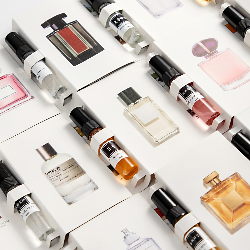 5ML minority cross-border Q version of the perfume sample wholesale men and women high fixed engraved card test tube lasting test pack