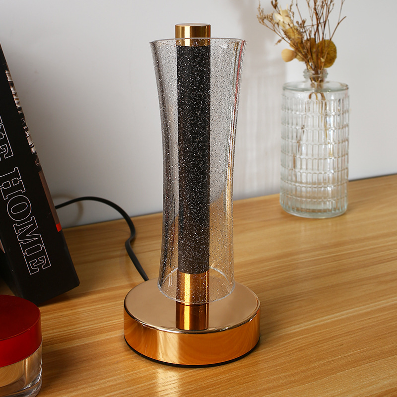 Fabricante directo de lámpara de escritorio de cintura pequeña lámpara de escritorio con atenuación táctil USB de carga de atmósfera lámpara de cabecera lámpara de noche lámpara de escritorio decoración