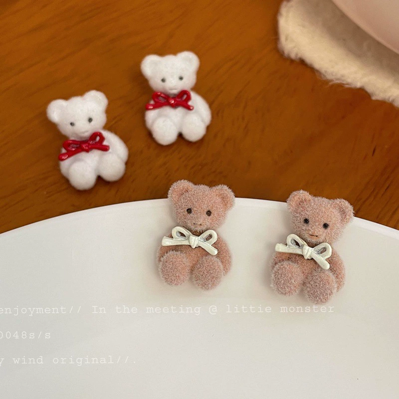 Демисезонныеcute трехмерные серьги, маленький дизайн с прозрачной серебряной иглой, с маленькими медведями, тренд сезона