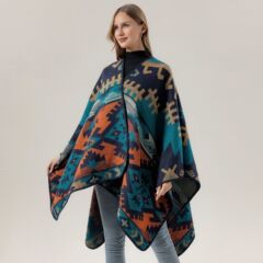 新商品の名族風のストールは夏に女性のマントに合わせて厚いカシミヤの大きいマントのように暖かいマフラーの現物を着ます。