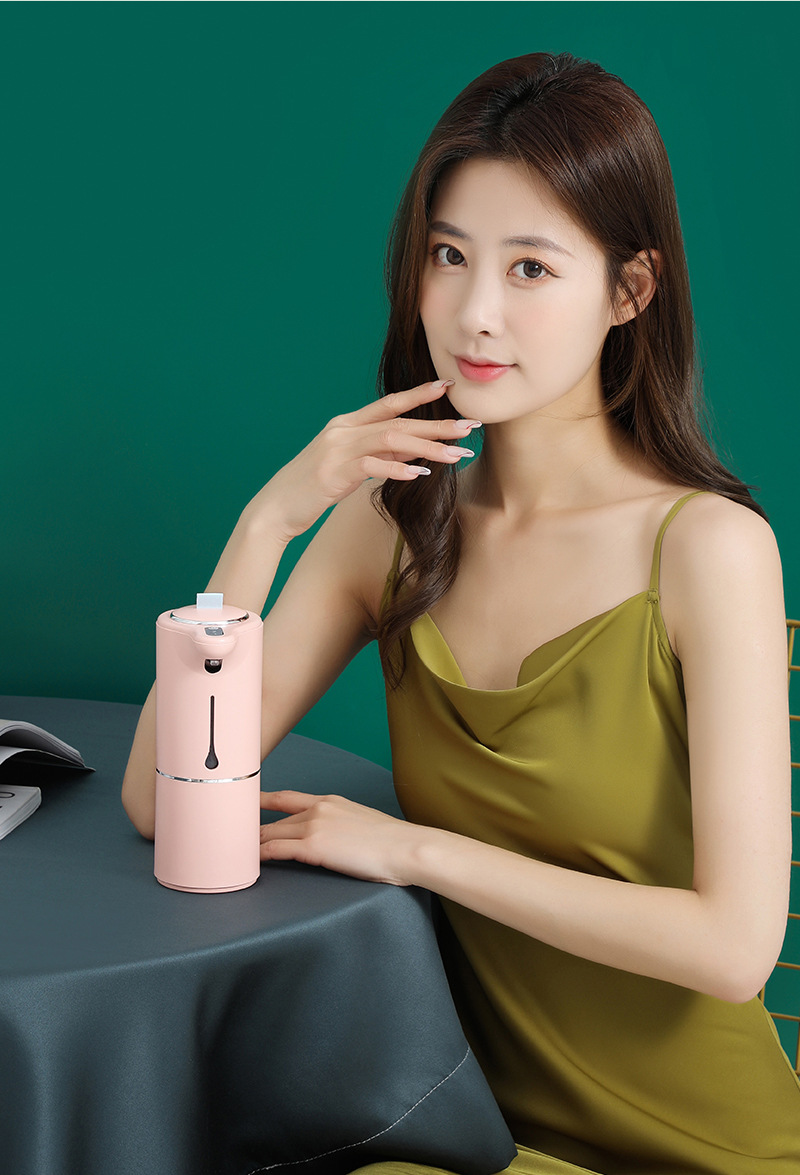 Automatic induction foam mobile phone washing smart soap dispenser automatic induction foam mobile phone washing wall-mounted hand sanitizer machine_voghion.com