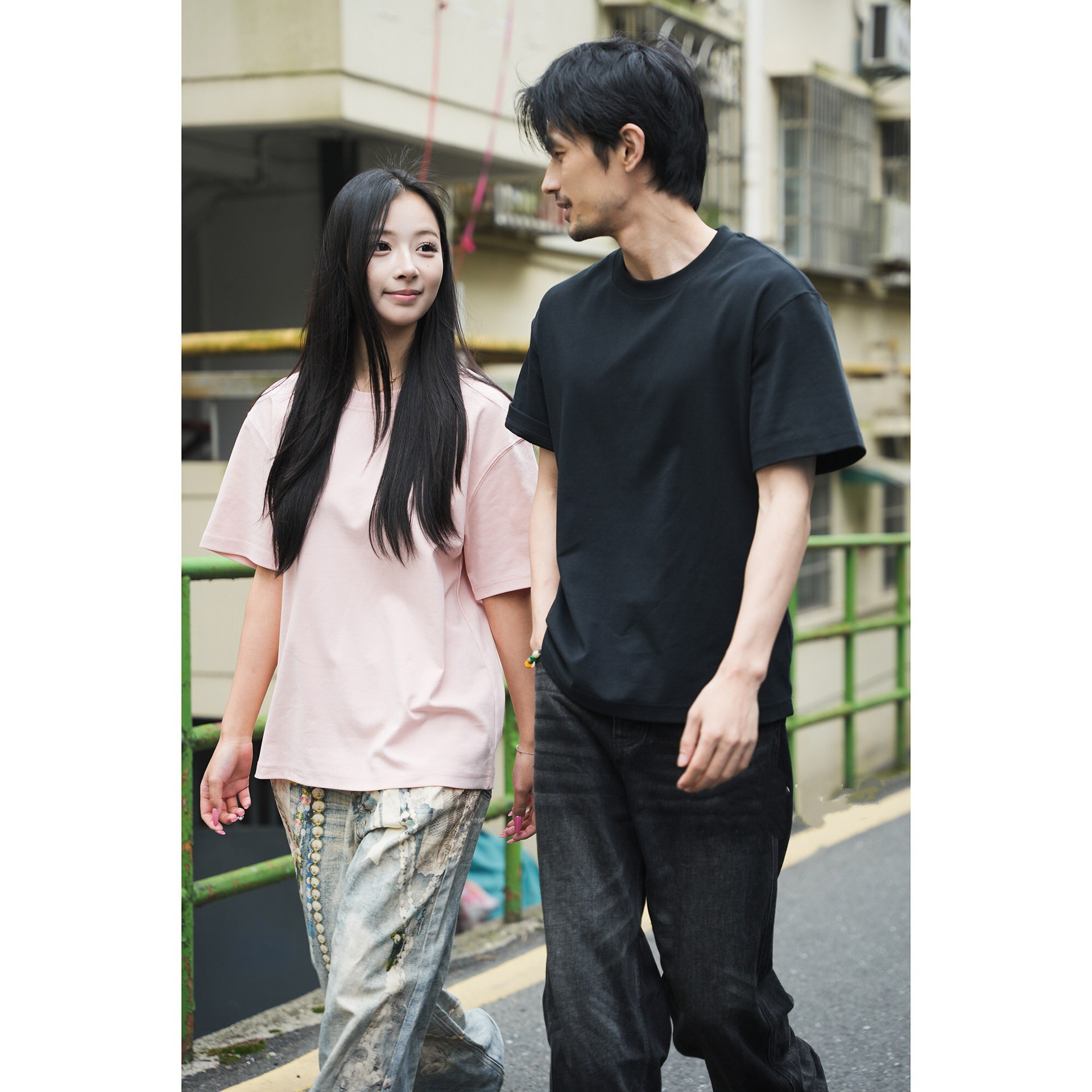 多巴胺男女同款夏季新款纯棉短袖T恤重磅宽松圆领潮流时尚休闲服